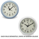 Nowocześnie zaprojektowany zegar ścienny w stylu domowym